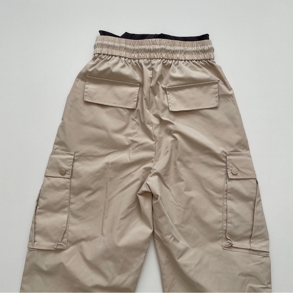 YesStyle Drawstring Street Cargo Pants, Tan & Gray, Size S Small - Picture 11 of 13